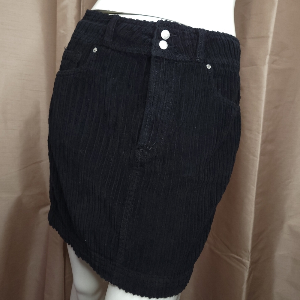 BDG Urban Outfitters NEW YORK MINUTE CORDUROY Women's Mini Skirt - Size: Medium